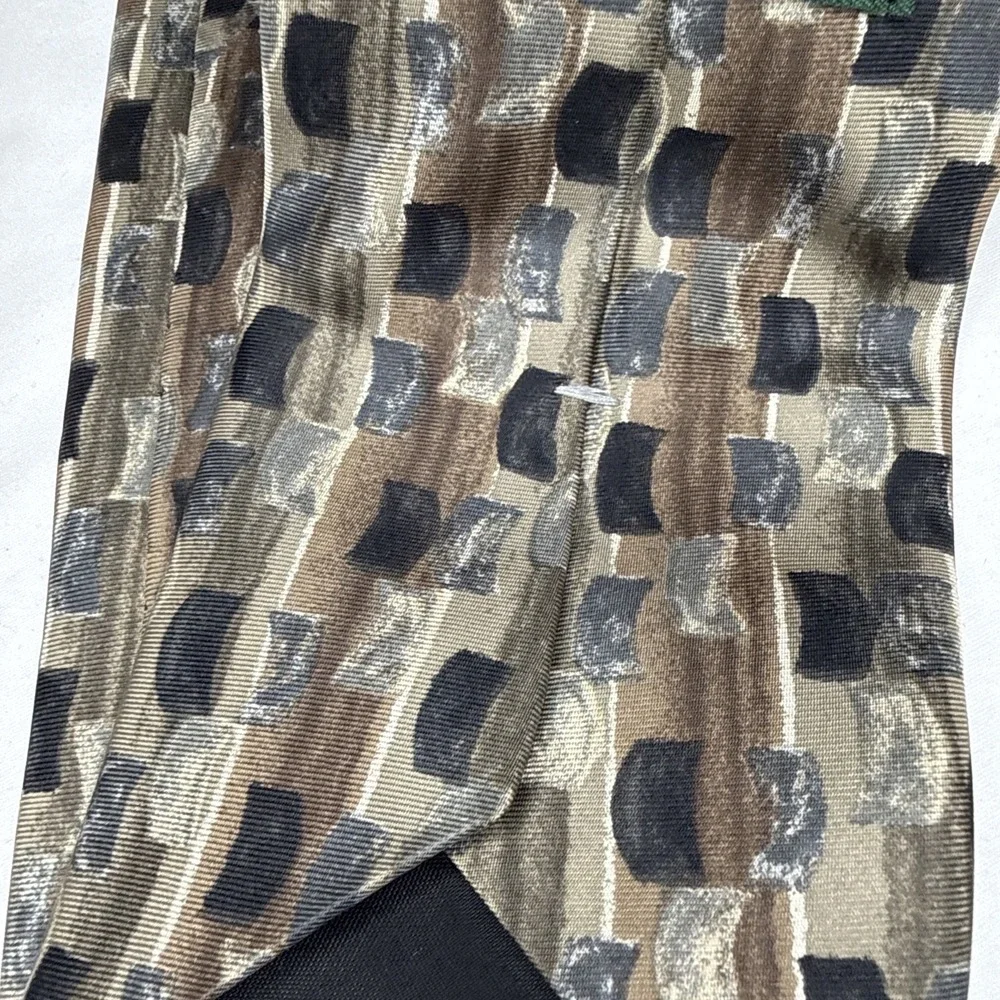 Cambridge Classic Mervyns Geometric Black Gray Beige Brown 100% Italian Silk Tie